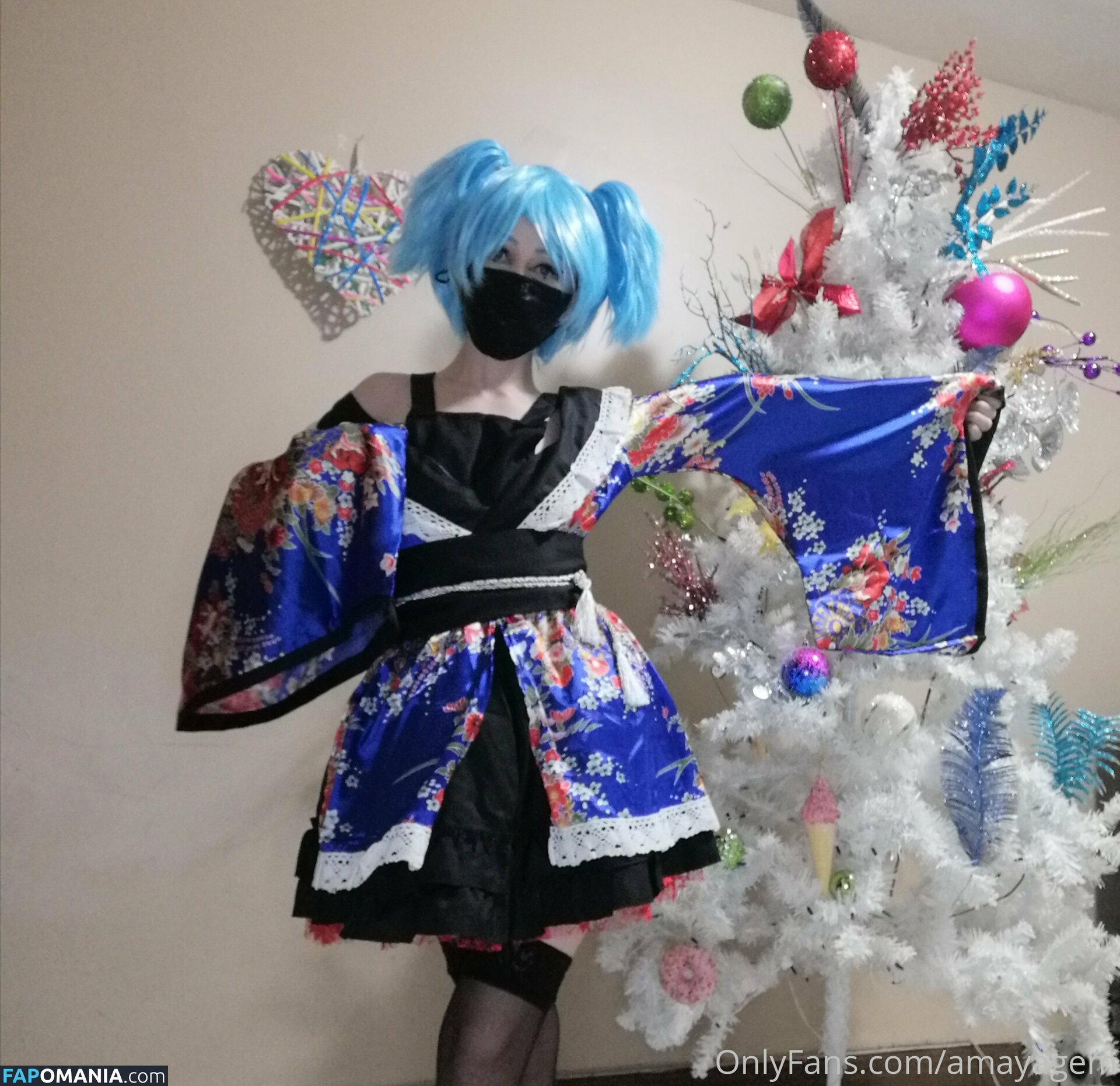 amayaemerald / amayagem Naken OnlyFans  Läckta Foto #7