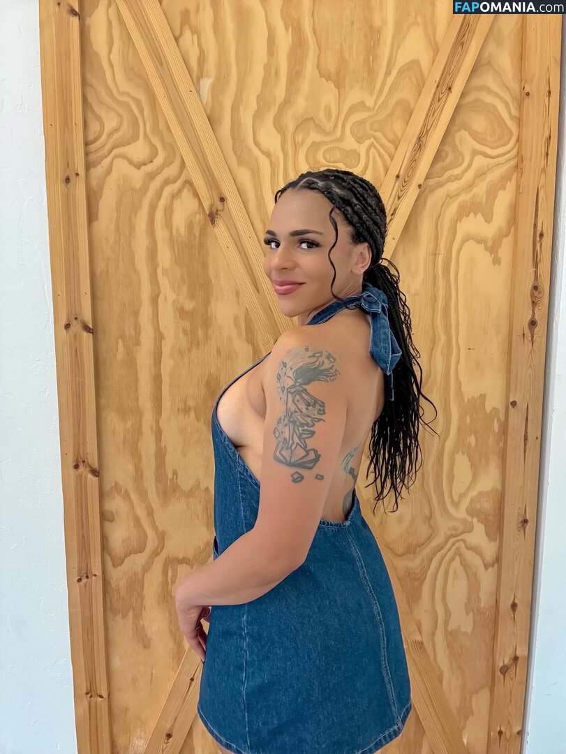 Amber Reacts / amber walker / ambercharity5 Naken OnlyFans  Läckta Foto #13