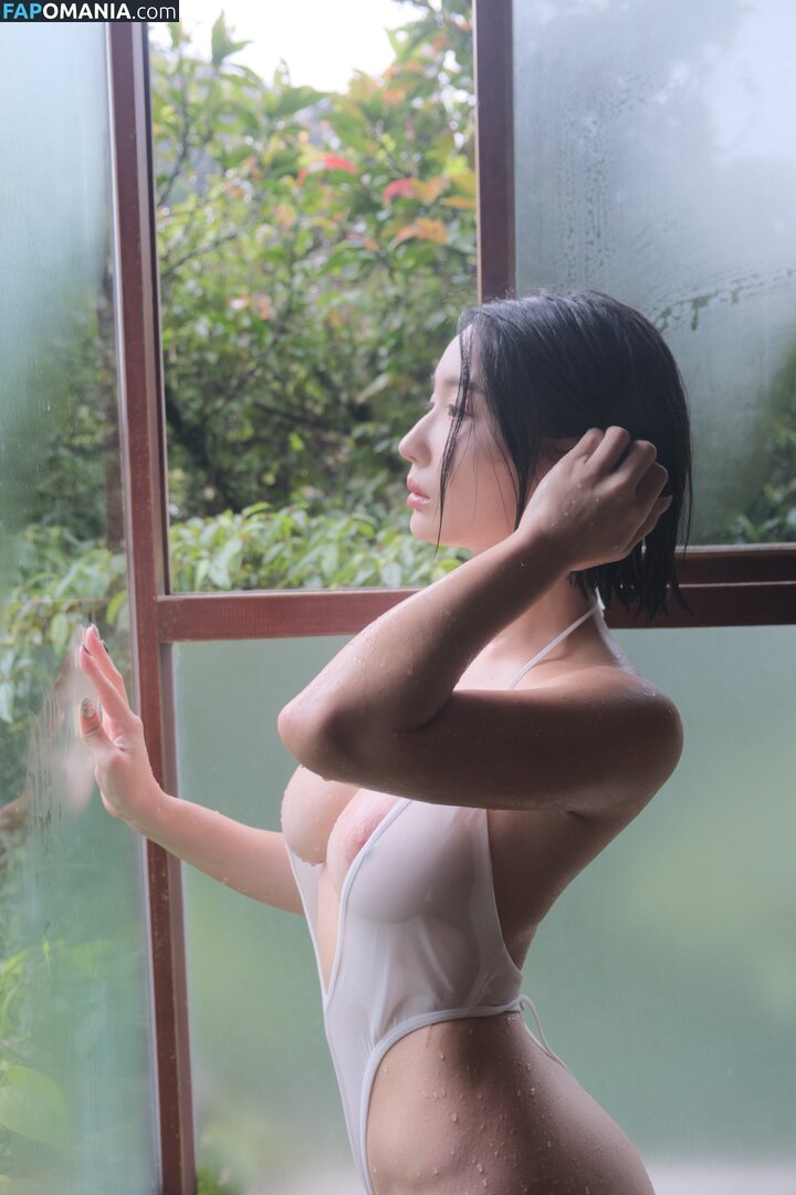 amberh.25 / https: Naken OnlyFans  Läckta Foto #2