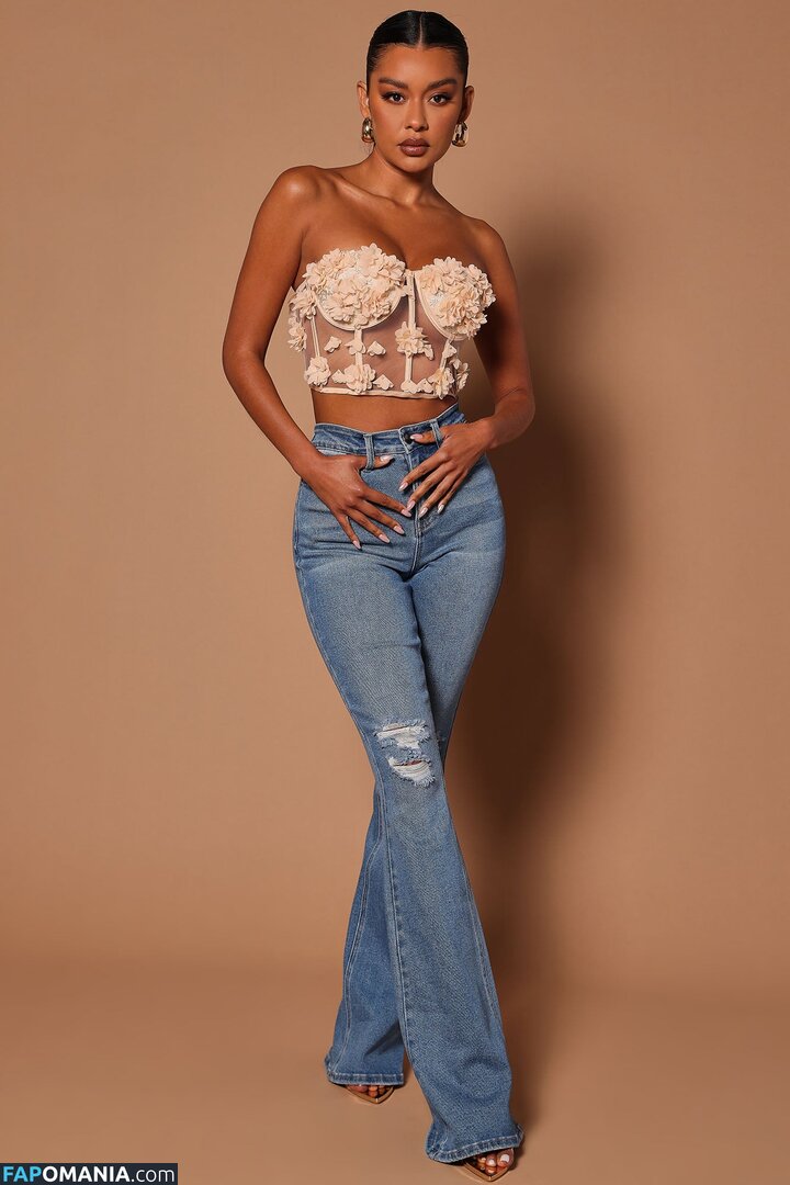 Amelia Rose Naken OnlyFans  Läckta Foto #2