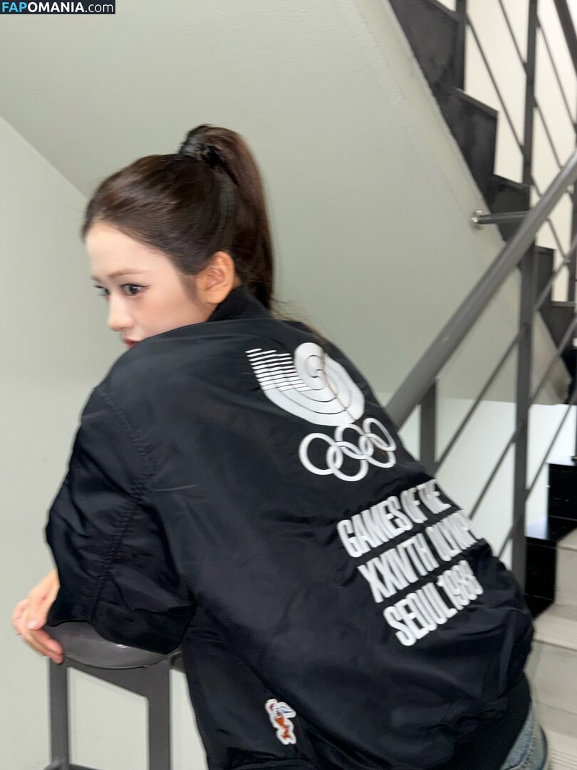 An IVE / An Yujin 안유진 | / _yujin_an Naken OnlyFans  Läckta Foto #14