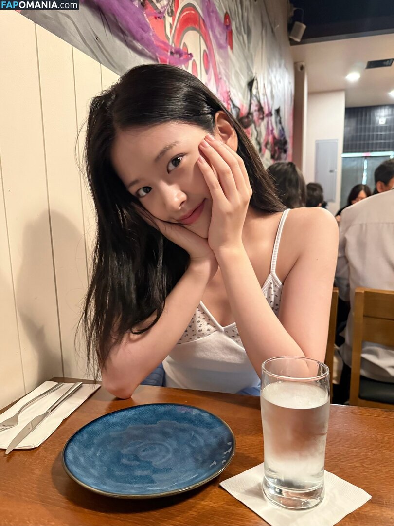 An IVE / An Yujin 안유진 | / _yujin_an Naken OnlyFans  Läckta Foto #25