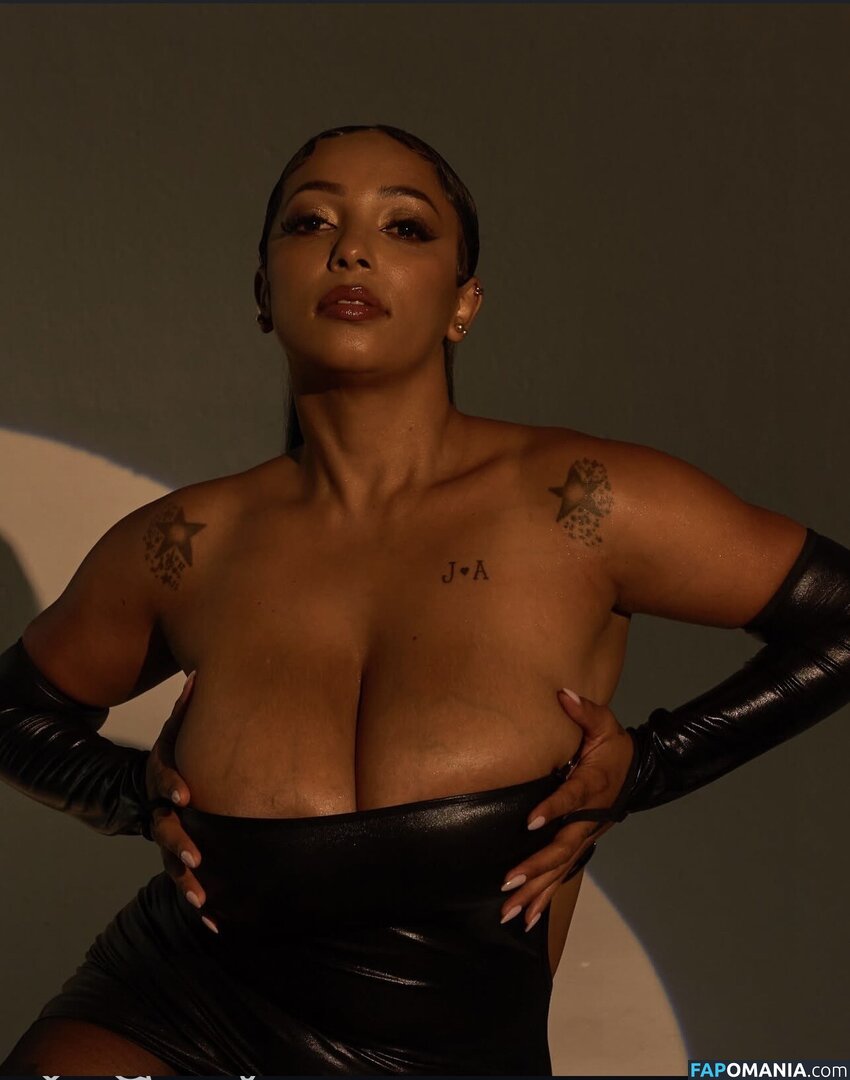 AnahiRyan1 / Anahi_Ryan / anahi_ryan1 / https: Naken OnlyFans  Läckta Foto #2