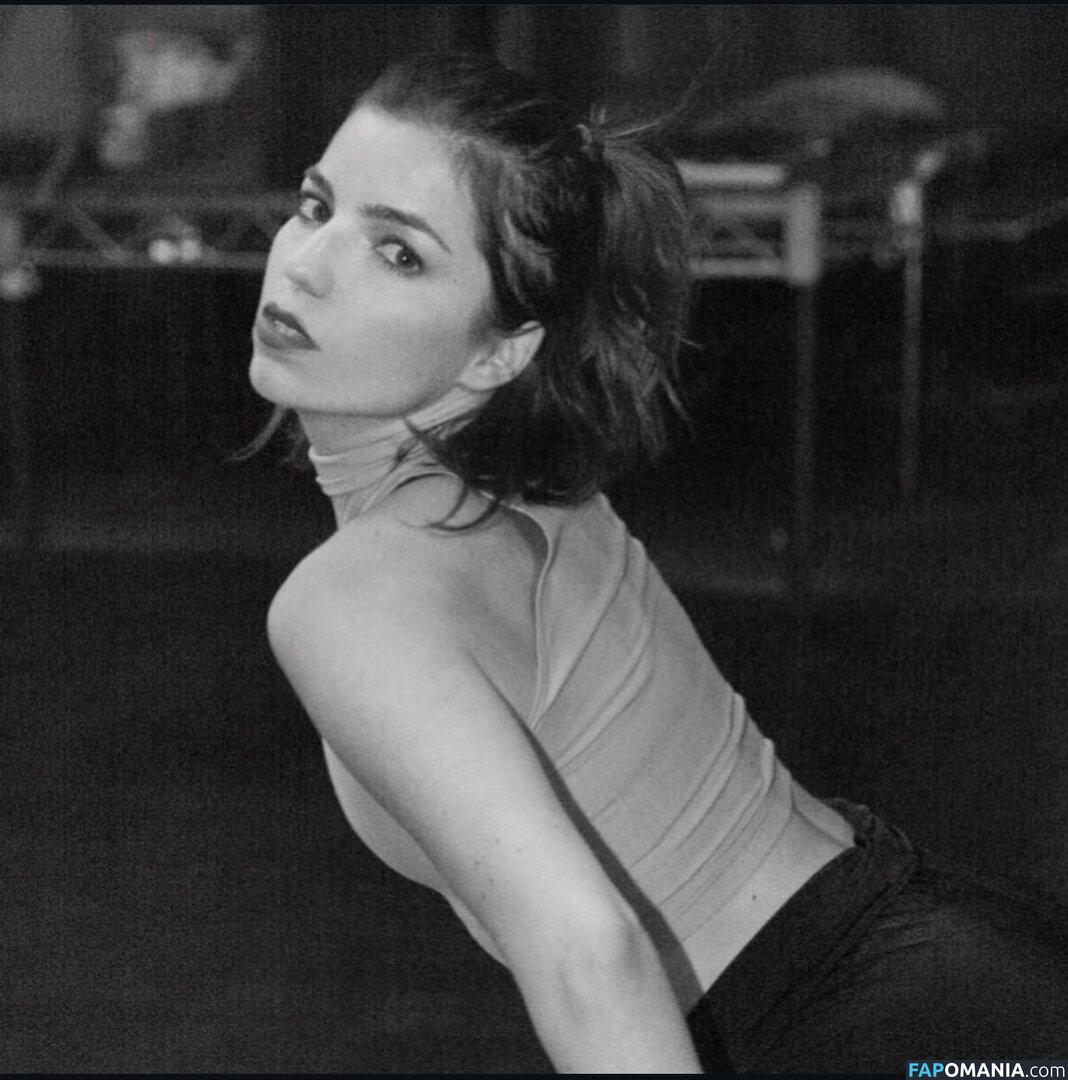 Angela Trimbur / angelatrimbur / angelatrimburdance Naken OnlyFans  Läckta Foto #16