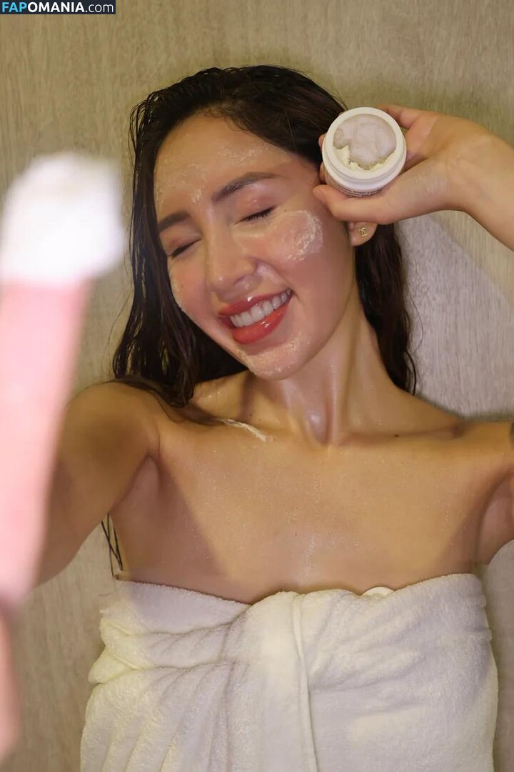 Angela Velotti / angelaavelotti Naken OnlyFans  Läckta Foto #1