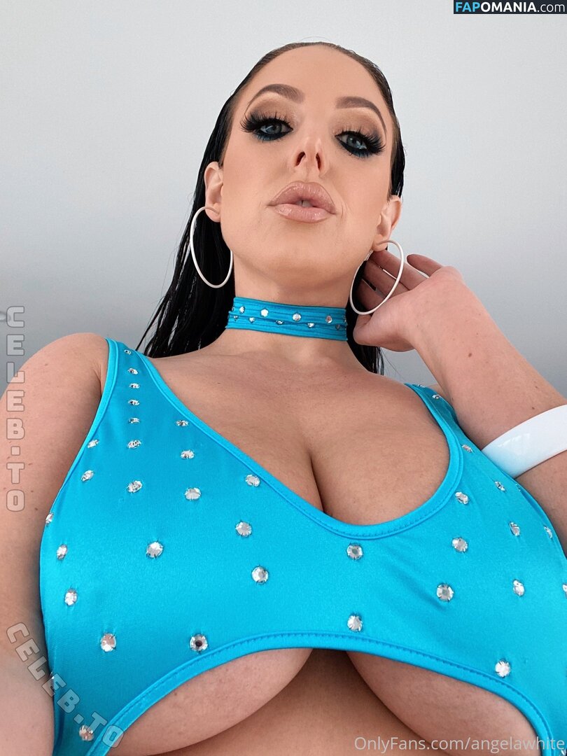 Angela White / angelawhite / angelawhitetv / https: / officialangelawhite / theangelawhite Naken OnlyFans  Läckta Foto #395