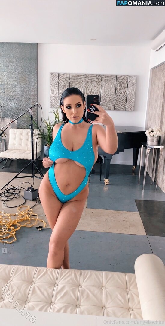 Angela White / angelawhite / angelawhitetv / https: / officialangelawhite / theangelawhite Naken OnlyFans  Läckta Foto #397