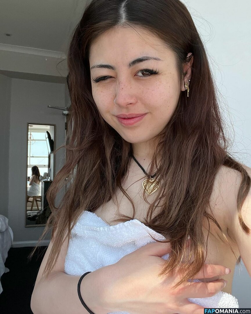 Angelic Lofi ASMR / angelic.lofi / https: Naken OnlyFans  Läckta Foto #2