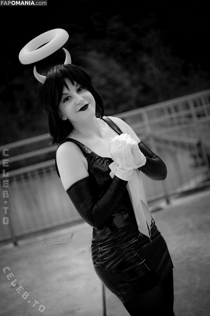 Angelwings_Cos Naken OnlyFans  Läckta Foto #18
