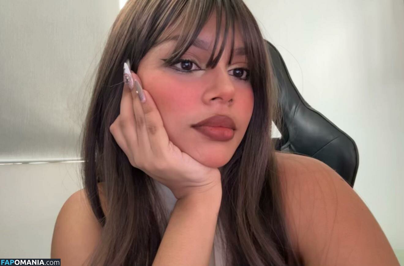 Angiela Zapata Leal / talktomellea Naken OnlyFans  Läckta Foto #9