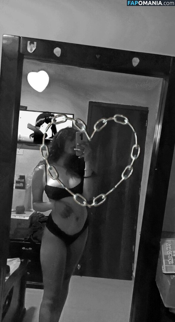 Angiela Zapata Leal / talktomellea Naken OnlyFans  Läckta Foto #11