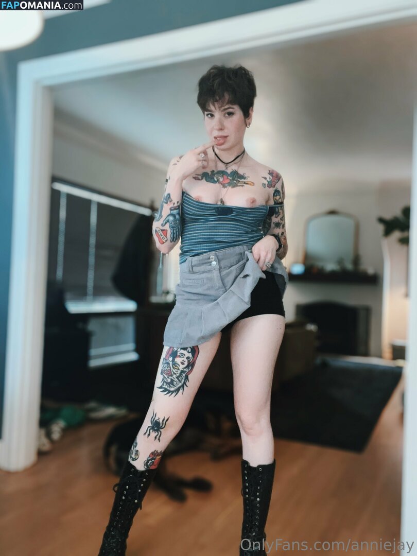 Anisa Jomha / AnisaJomha / AnisaTheGreasy / Annie Jay / anniejay Naken OnlyFans  Läckta Foto #214