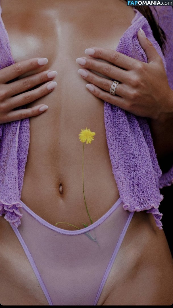 Anna Arevalo / anamile / anna.are / anna.are_ Naken OnlyFans  Läckta Foto #4