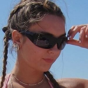 Annabelle Gesson