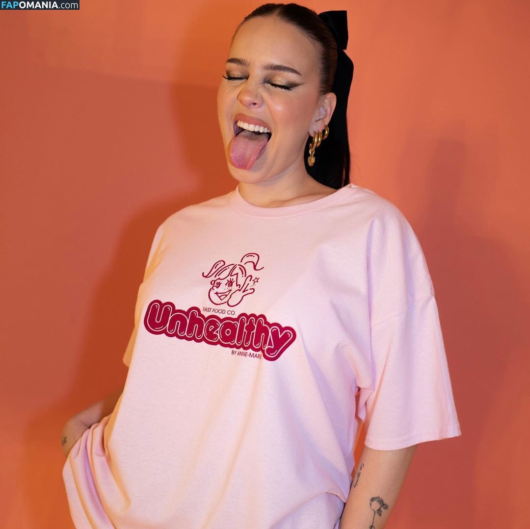 Anne-Marie Naken OnlyFans  Läckta Foto #11
