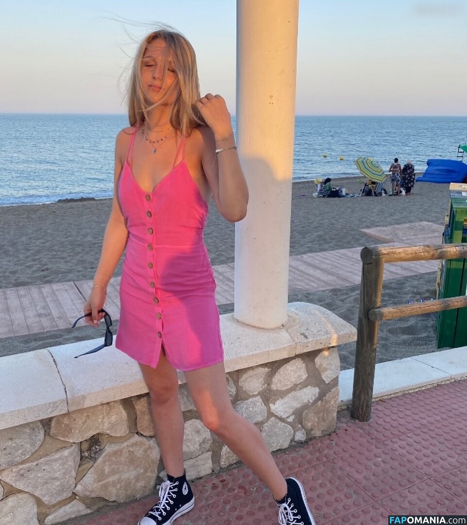 Annkatrin Waerder (ankiwadr) Naken OnlyFans  Läckta Foto #9