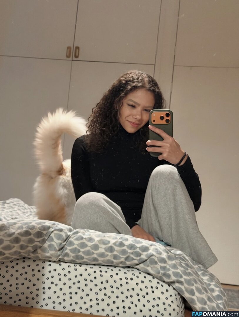 Antonia Gentry / _antoniagentry_ / https: Naken OnlyFans  Läckta Foto #2