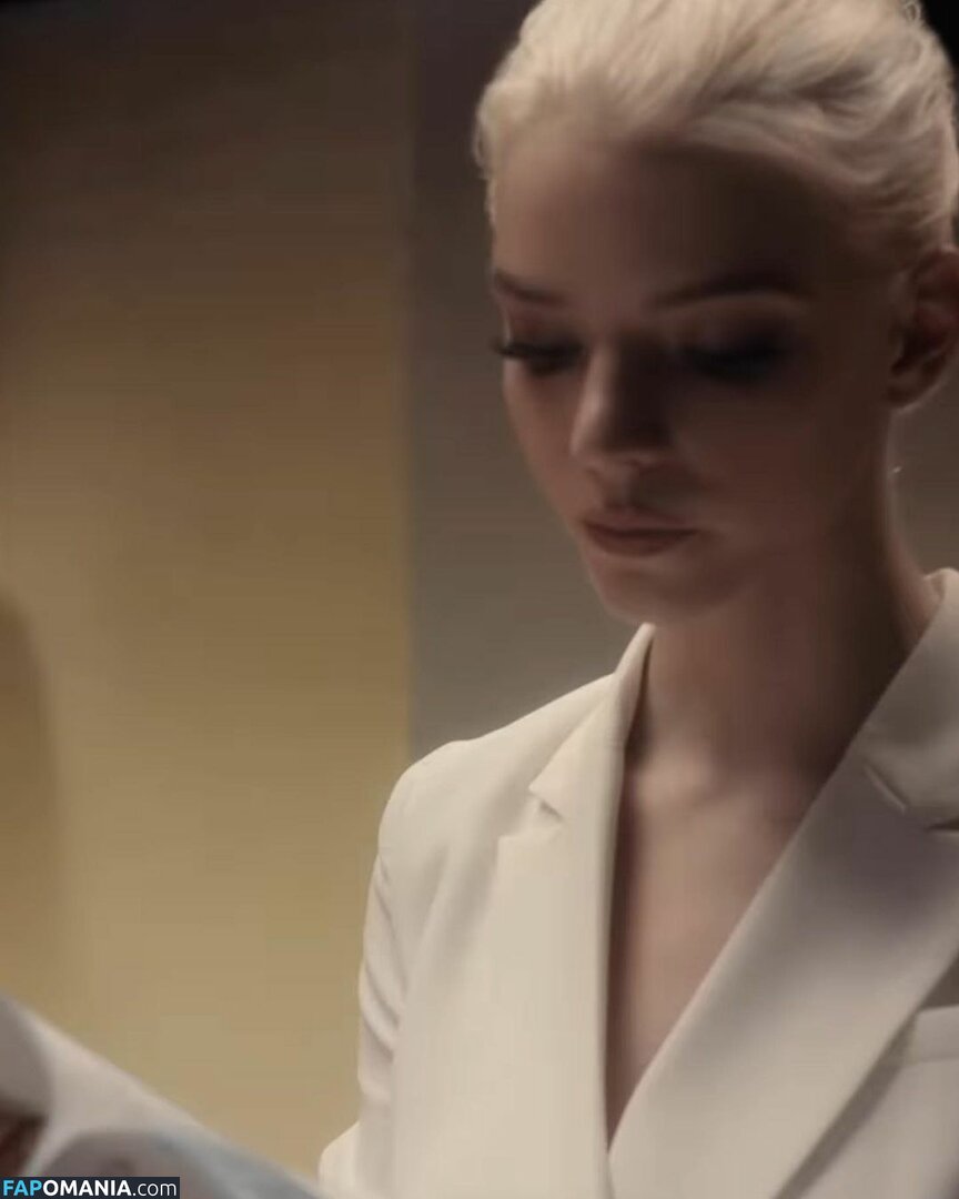 Anya Taylor-Joy / anyataylorjoy / taylorjoyvip Naken OnlyFans  Läckta Foto #414