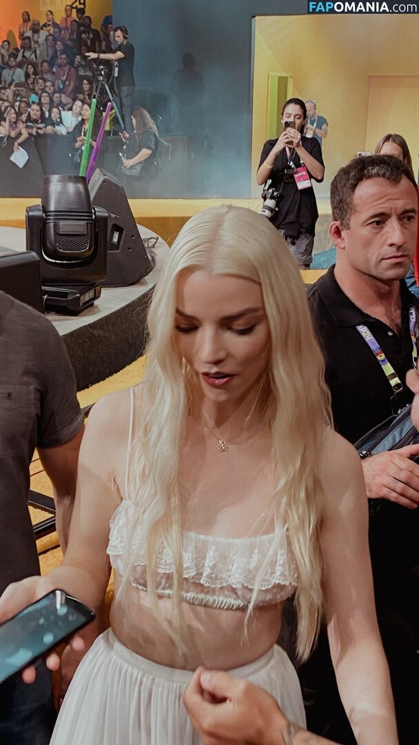 Anya Taylor-Joy / anyataylorjoy / taylorjoyvip Naken OnlyFans  Läckta Foto #2069