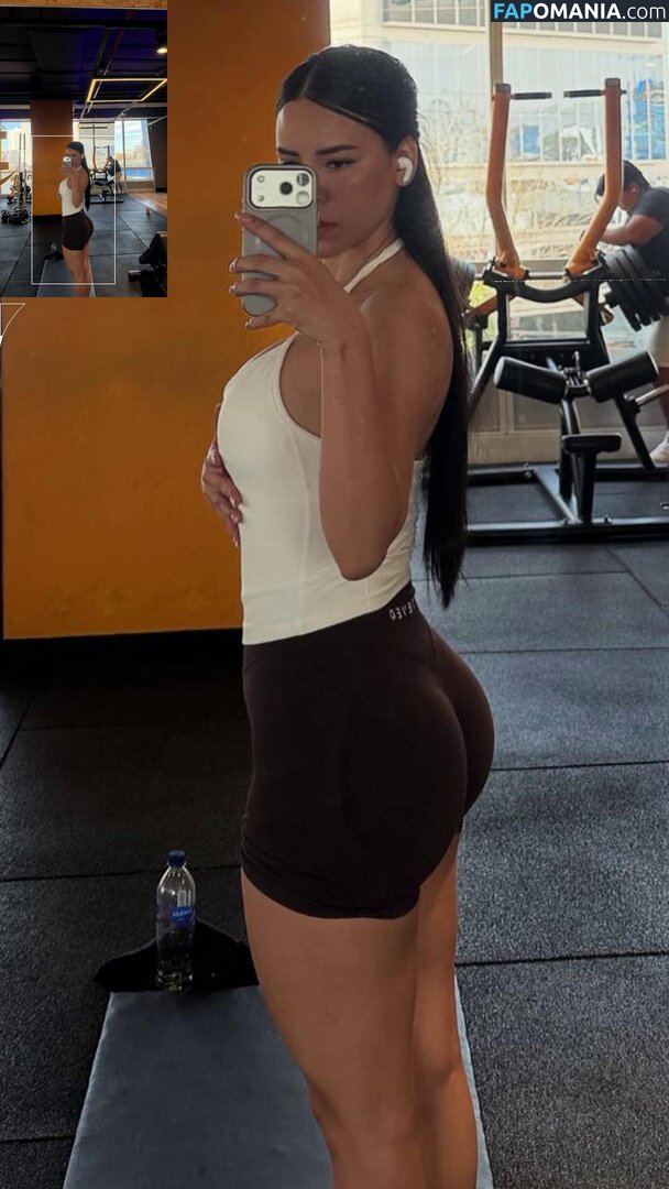 Anyelina Zarria Saico / anyelinaz / anyelinazarria Naken OnlyFans  Läckta Foto #3