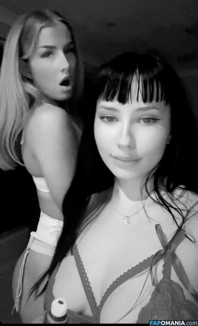 Aprilxo / _oshagracee_ Naken OnlyFans  Läckta Foto #5