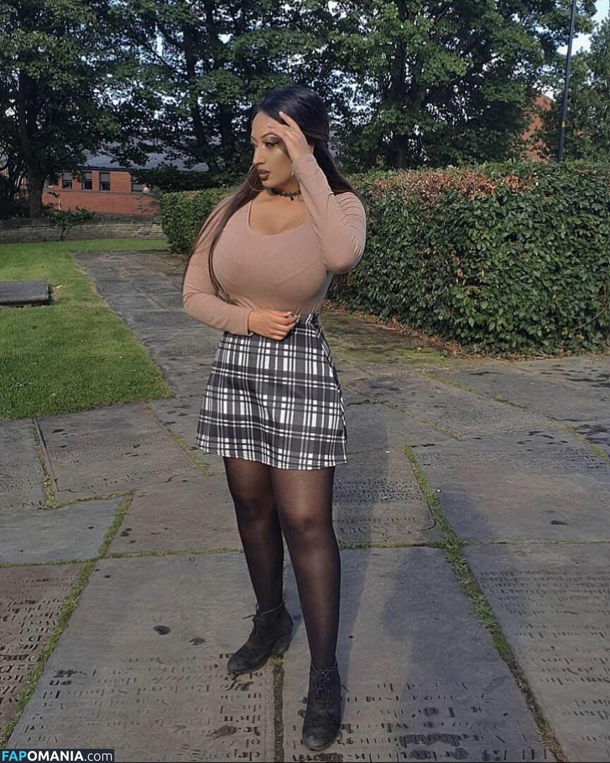 aqsaghafoorx Naken OnlyFans  Läckta Foto #3
