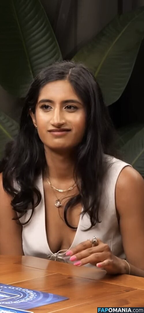 Arasha Lalani / arashalalani / arashalalani_ Naken OnlyFans  Läckta Foto #4