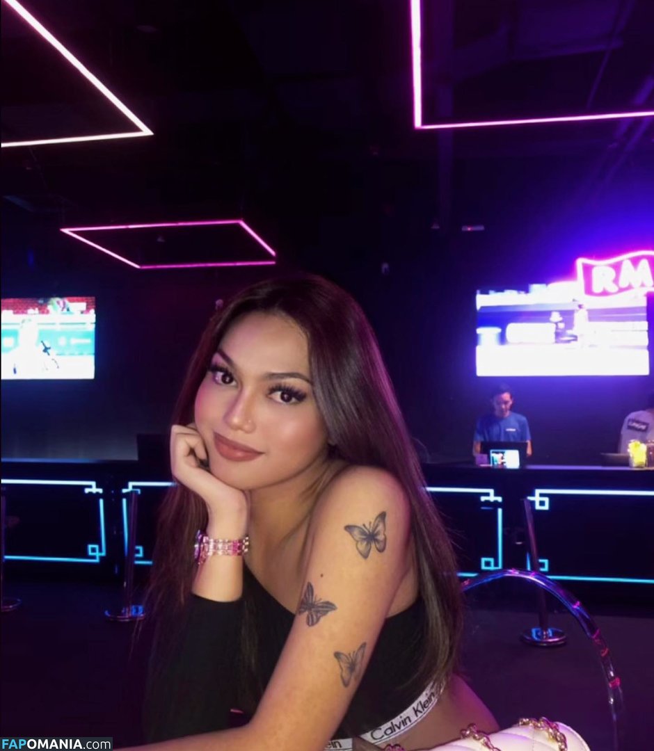 Ariana Tashne / ariana / arianatashnee Naken OnlyFans  Läckta Foto #3