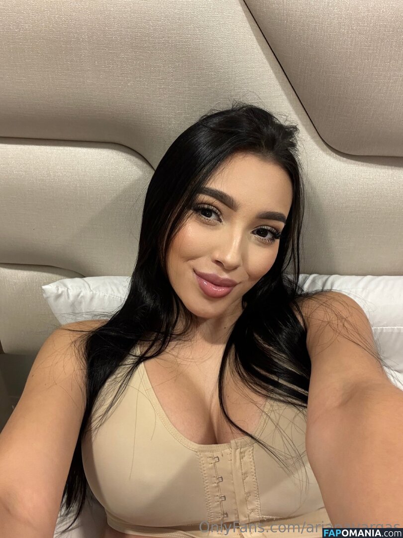 arianavargas Naken OnlyFans  Läckta Foto #9