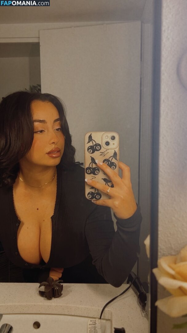 Ariibacardi / ari_estici / aricandii / https: Naken OnlyFans  Läckta Foto #2