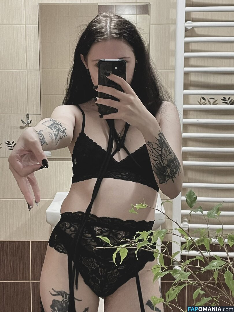 Asamkirchi Naken OnlyFans  Läckta Foto #1