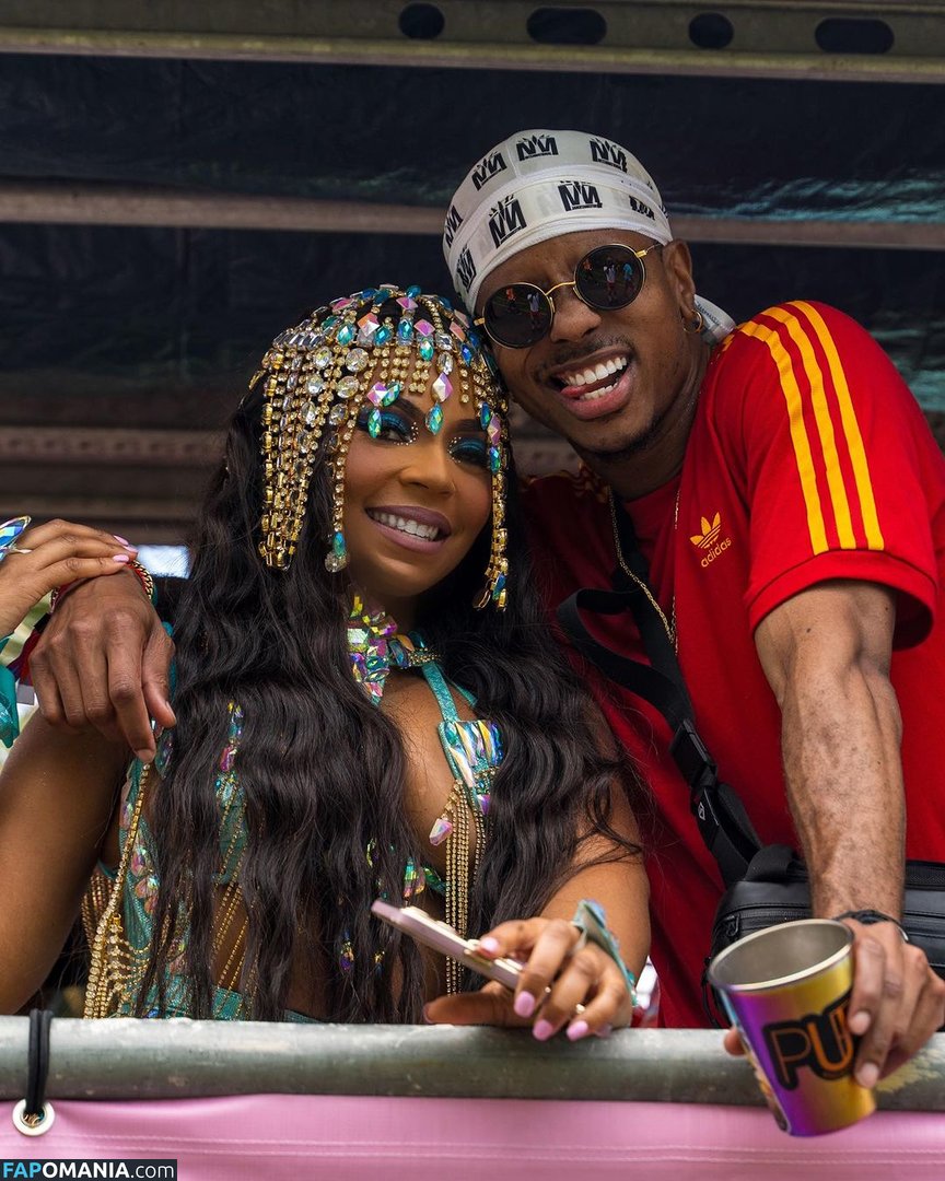 Ashanti / ashantithisisme / https: / shawnababyxxx Naken OnlyFans  Läckta Foto #21