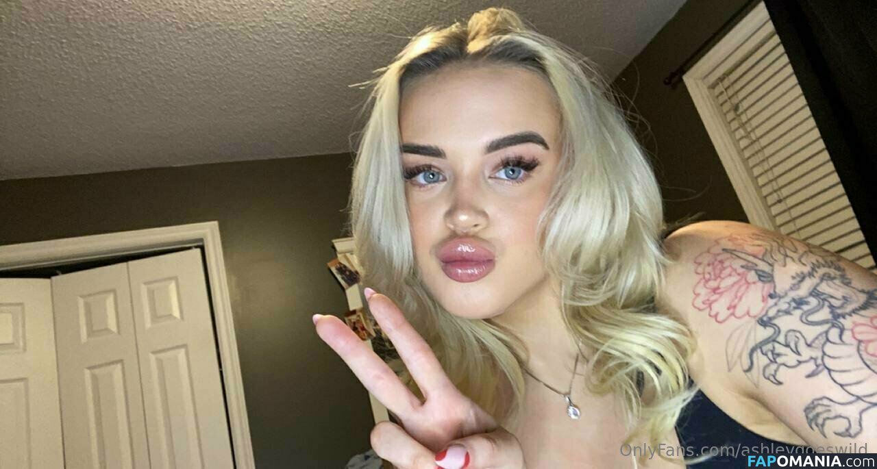 ashleygoeswild / ashleysgonewild Naken OnlyFans  Läckta Foto #10