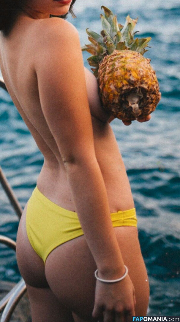 Asia B. Naken OnlyFans  Läckta Foto #17