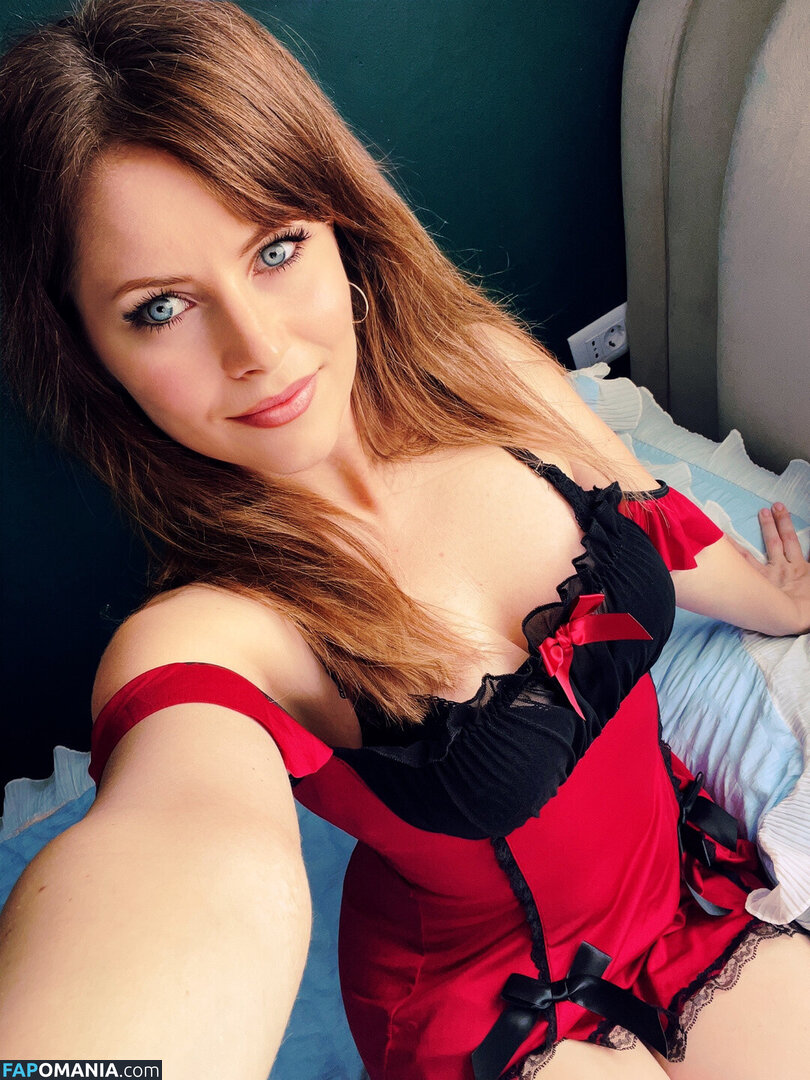 _anne_asmr_ / asmr_ane / asmrane Naken OnlyFans  Läckta Foto #2