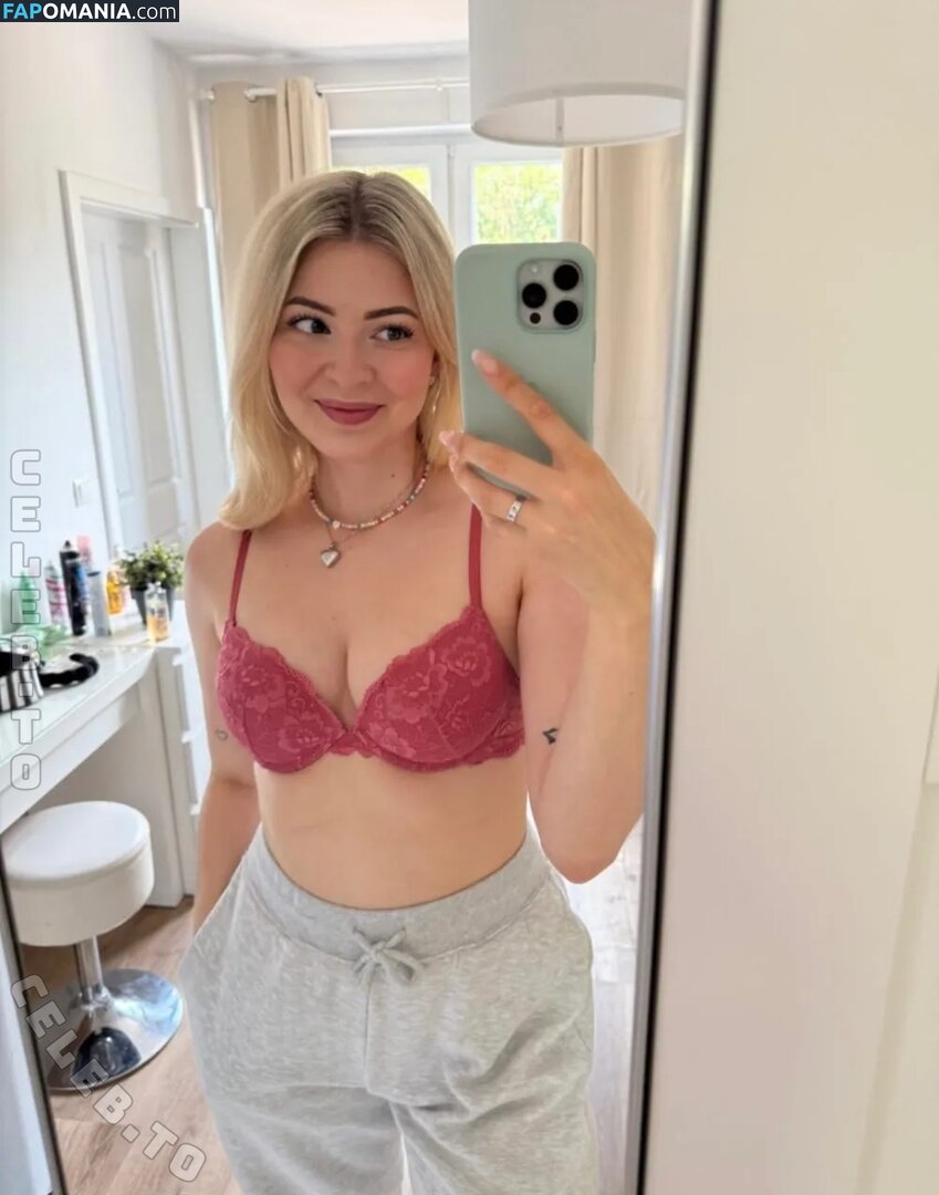 ASMR Janina / ASMRJaninaa / asmrjanina / https: Naken OnlyFans  Läckta Foto #47