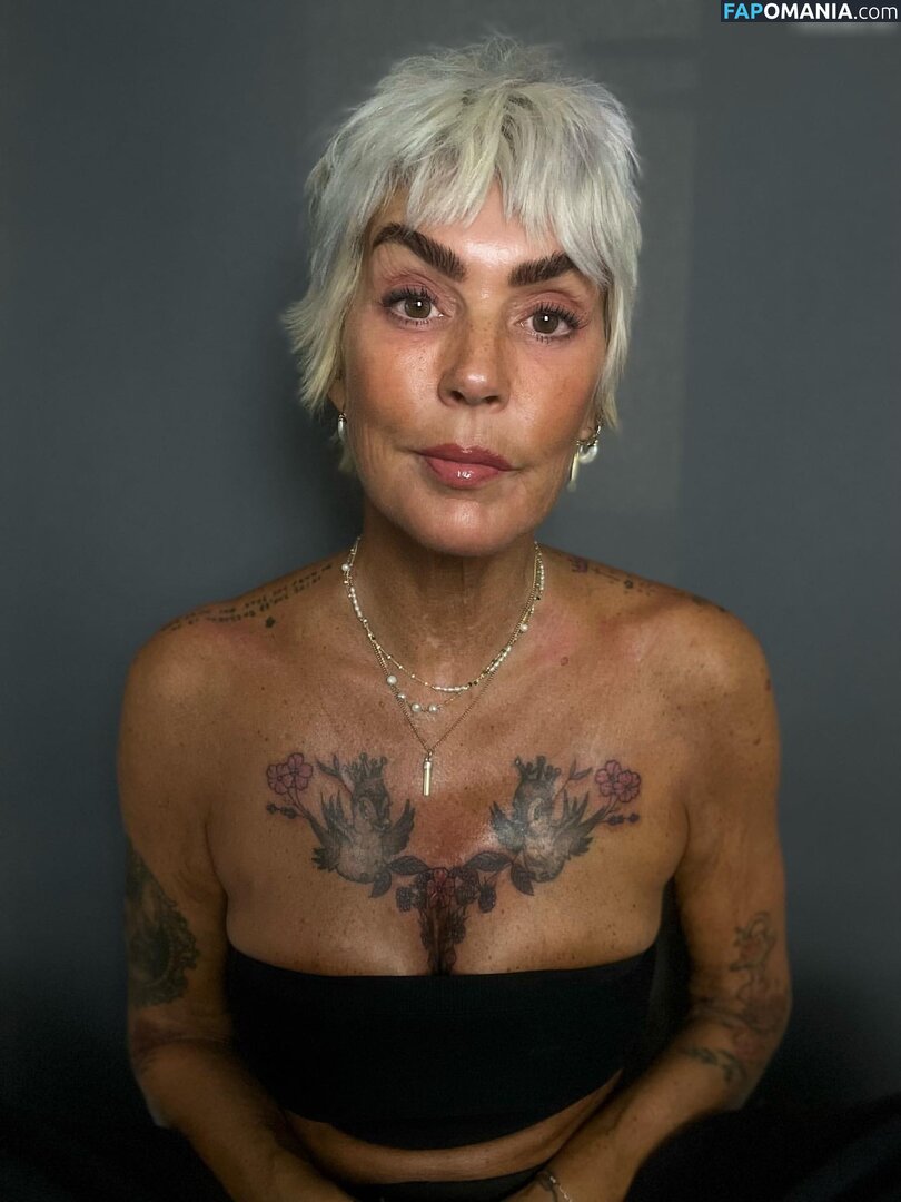 Astrid Zeegen Holt / astridiwantyouinmylife Naken OnlyFans  Läckta Foto #11
