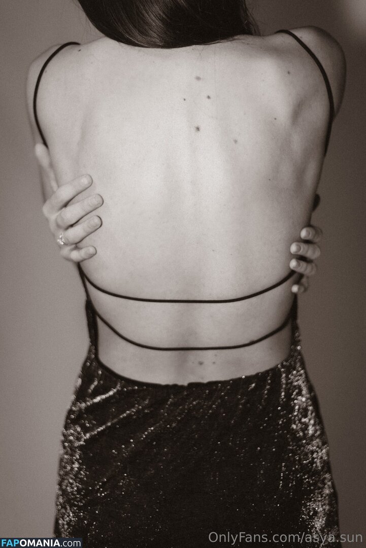 asya.sun / asymbae Naken OnlyFans  Läckta Foto #12