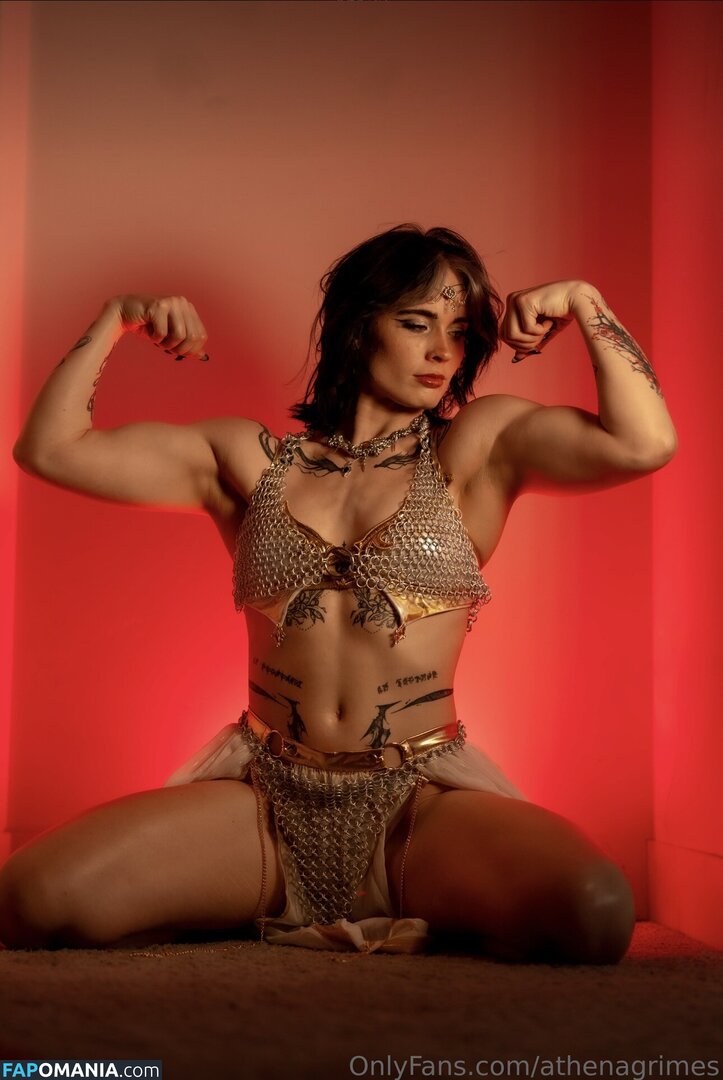 Athena Grimes / athena.cos / pinkemilki Naken OnlyFans  Läckta Foto #6