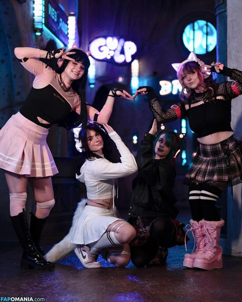 Athena Grimes / athena.cos / pinkemilki Naken OnlyFans  Läckta Foto #46