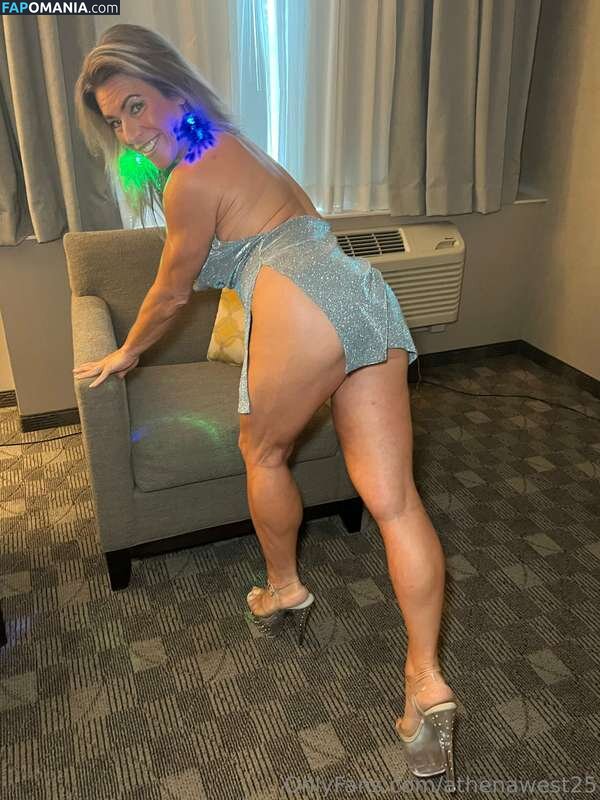 AthenaWest / athenawest25 / https: Naken OnlyFans  Läckta Foto #18