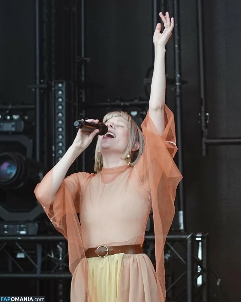 Aurora Aksnes / auroramusic / singer Naken OnlyFans  Läckta Foto #2