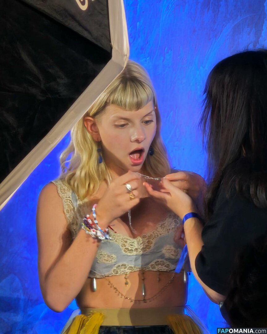 Aurora Aksnes / auroramusic / singer Naken OnlyFans  Läckta Foto #231