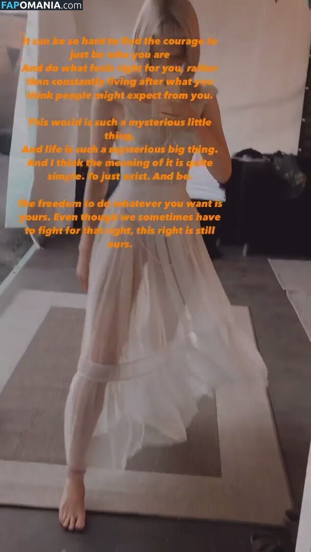 Aurora Aksnes / auroramusic / singer Naken OnlyFans  Läckta Foto #238