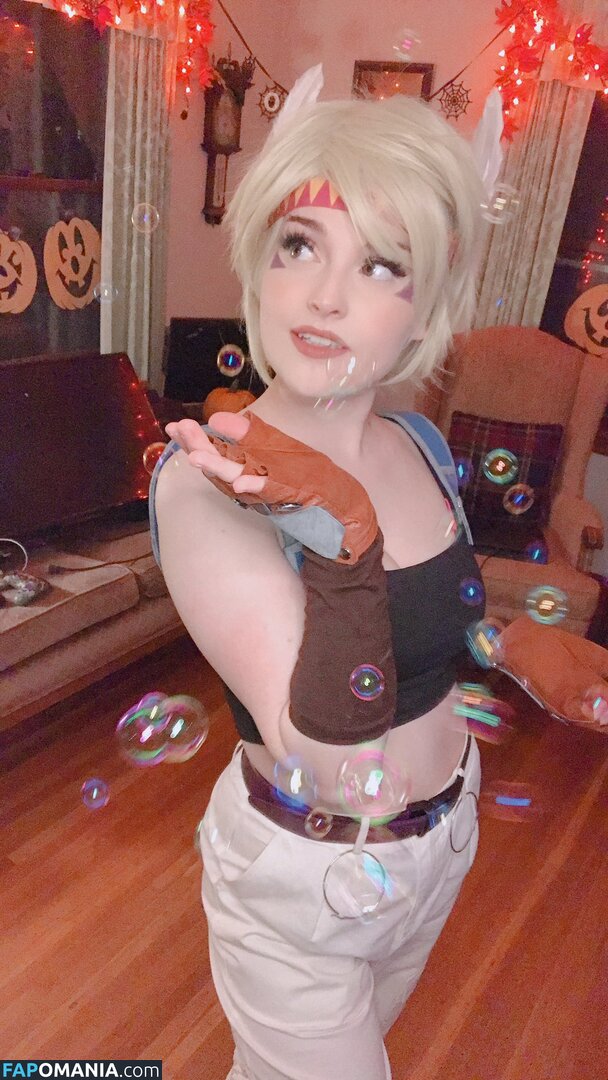 auroraiskira / kingauratv Naken OnlyFans  Läckta Foto #9