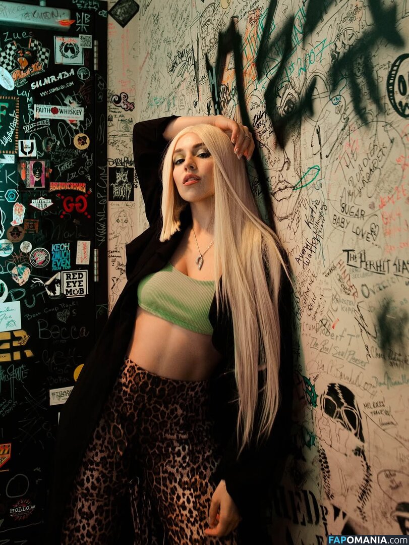 Ava Max / avamax / plharleyquinn Naken OnlyFans  Läckta Foto #901