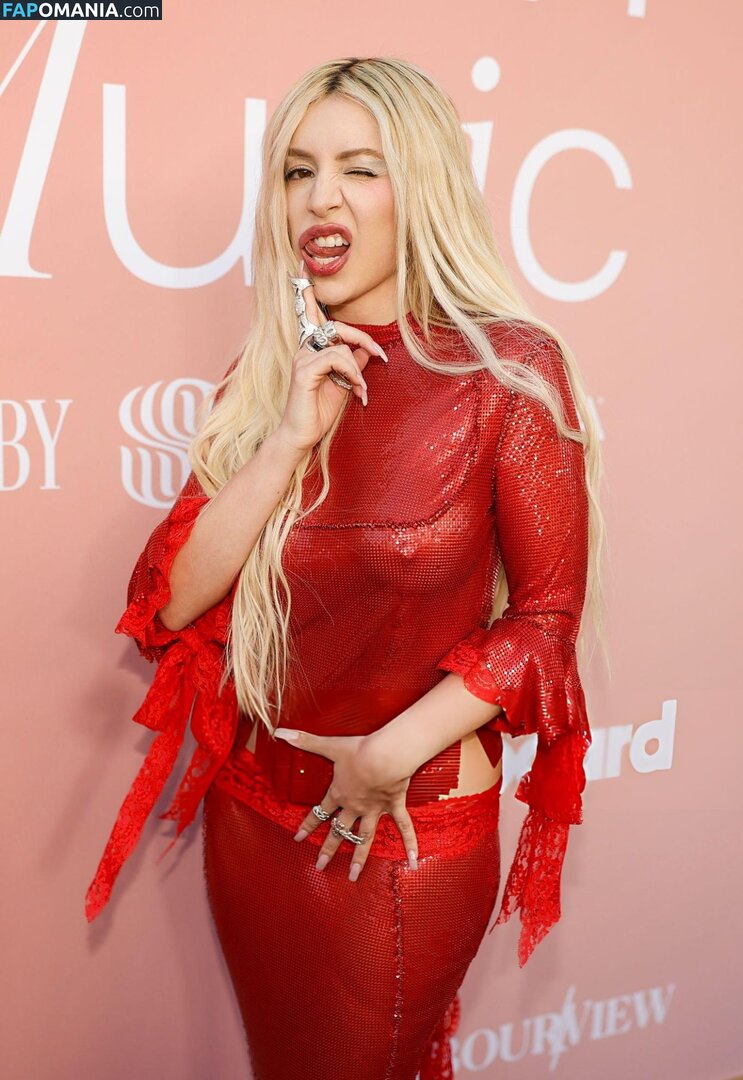 Ava Max / avamax / https: / plharleyquinn Naken OnlyFans  Läckta Foto #928