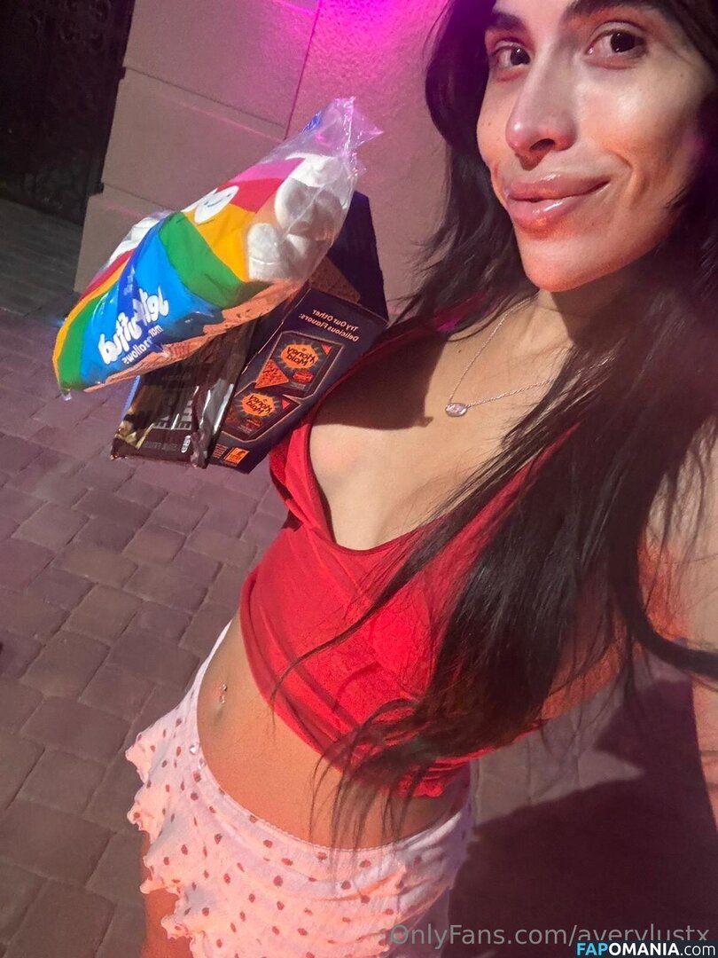 averylustx Naken OnlyFans  Läckta Foto #1