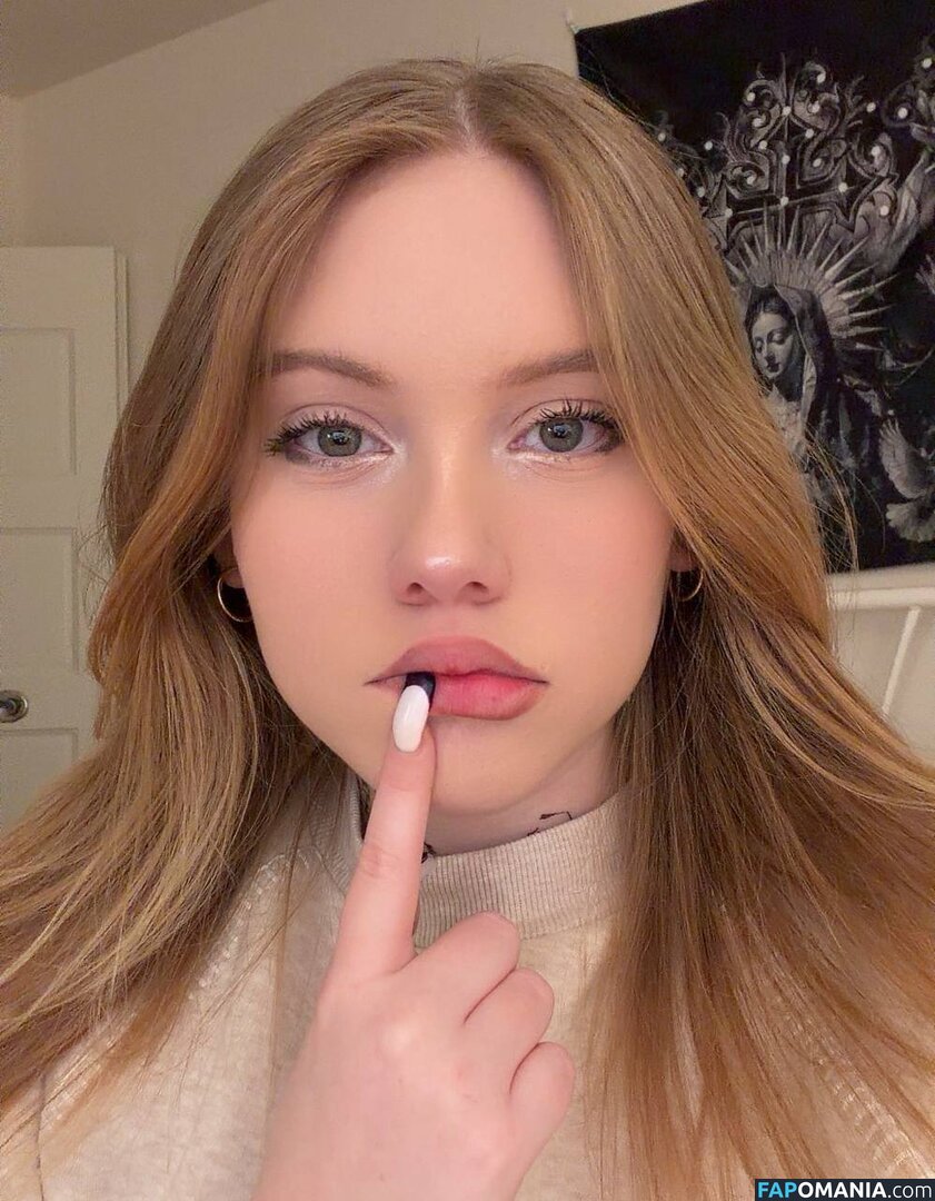 Avrrorkar / kira Avrrorka / kirakryl07 Naken OnlyFans  Läckta Foto #2