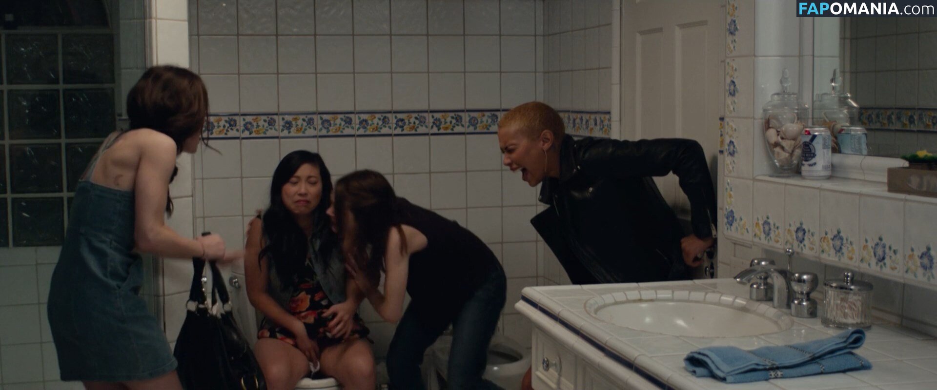 Awkwafina Naken OnlyFans  Läckta Foto #7